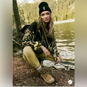 Free People Movement Walk The line Black and Geen Tiger Print Pullover Small